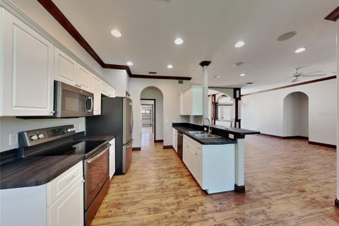 House in North Port, Florida 3 bedrooms, 159.33 sq.m. № 1911920 - photo 5