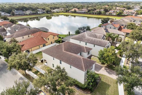 House in Windermere, Florida 8 bedrooms, 448.72 sq.m. № 2134659 - photo 30