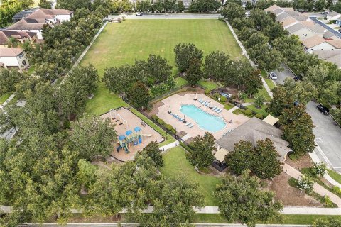 House in Windermere, Florida 8 bedrooms, 448.72 sq.m. № 2134659 - photo 3