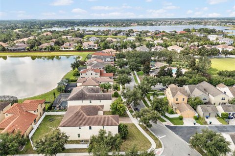 House in Windermere, Florida 8 bedrooms, 448.72 sq.m. № 2134659 - photo 6
