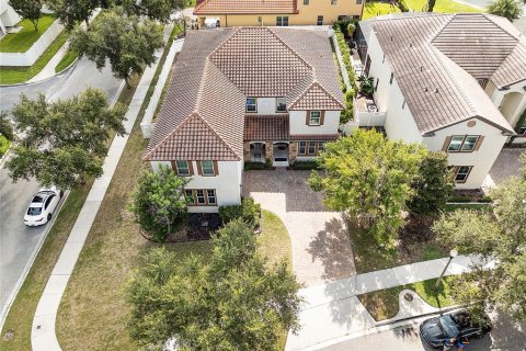 House in Windermere, Florida 8 bedrooms, 448.72 sq.m. № 2134659 - photo 2