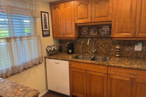 Condominio en venta en Clearwater, Florida, 1 dormitorio, 69.68 m2 № 1531975 - foto 12