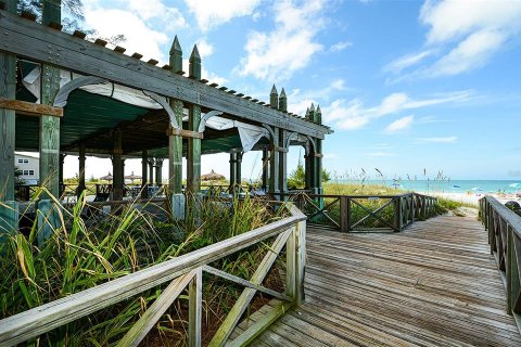 Condo in Bradenton Beach, Florida, 1 bedroom  № 2239522 - photo 25