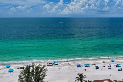 Condo in Bradenton Beach, Florida, 1 bedroom  № 2239522 - photo 28