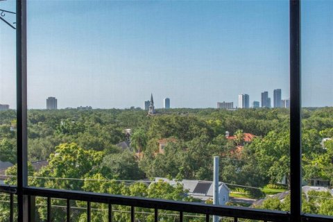 Condominio en venta en Tampa, Florida, 2 dormitorios, 95.88 m2 № 1853808 - foto 21