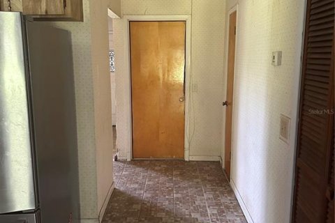 Casa en venta en Zephyrhills, Florida, 3 dormitorios, 150.13 m2 № 1917735 - foto 10