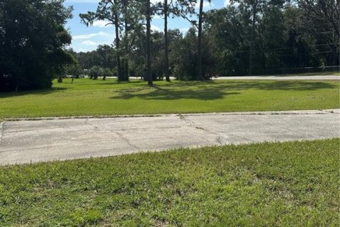 Casa en venta en Zephyrhills, Florida, 3 dormitorios, 150.13 m2 № 1917735 - foto 3
