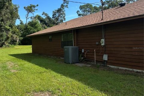 Casa en venta en Zephyrhills, Florida, 3 dormitorios, 150.13 m2 № 1917735 - foto 4