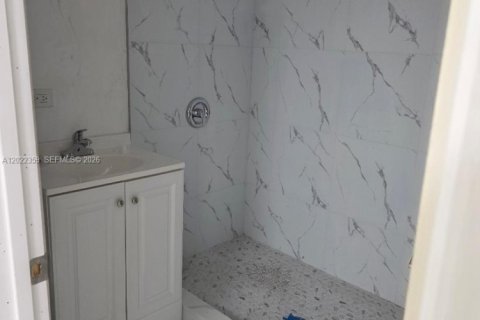 Casa en venta en Homestead, Florida, 4 dormitorios, 151.24 m2 № 2257025 - foto 17