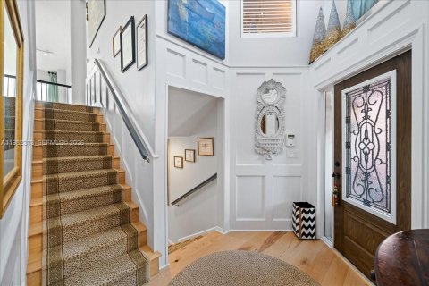 Townhouse in Melbourne Beach, Florida 3 bedrooms, 245.73 sq.m. № 2045090 - photo 8