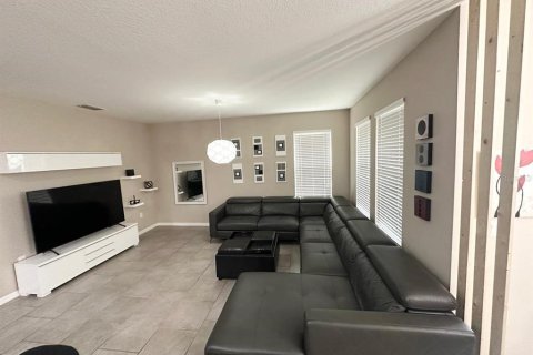 House in Kissimmee, Florida 3 bedrooms, 151.99 sq.m. № 1885067 - photo 23