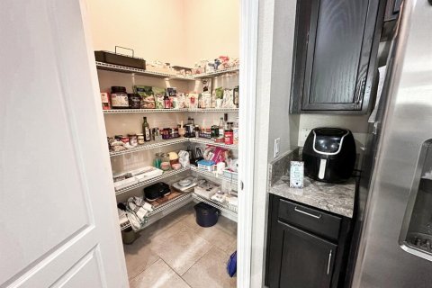 House in Kissimmee, Florida 3 bedrooms, 151.99 sq.m. № 1885067 - photo 19