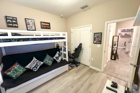 House in Kissimmee, Florida 3 bedrooms, 151.99 sq.m. № 1885067 - photo 18