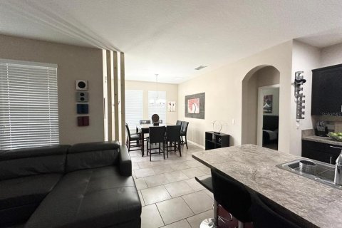 House in Kissimmee, Florida 3 bedrooms, 151.99 sq.m. № 1885067 - photo 21