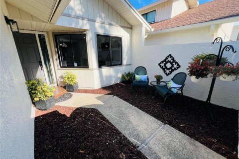Casa en venta en Palm Harbor, Florida, 2 dormitorios, 124.02 m2 № 1827059 - foto 6