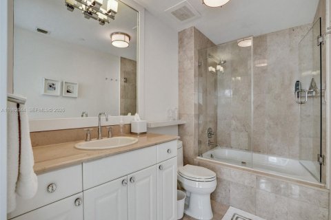 Condo in Aventura, Florida, 4 bedrooms  № 2043207 - photo 26