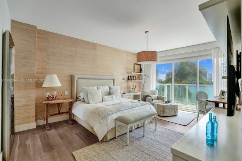 Condo in Aventura, Florida, 4 bedrooms  № 2043207 - photo 15