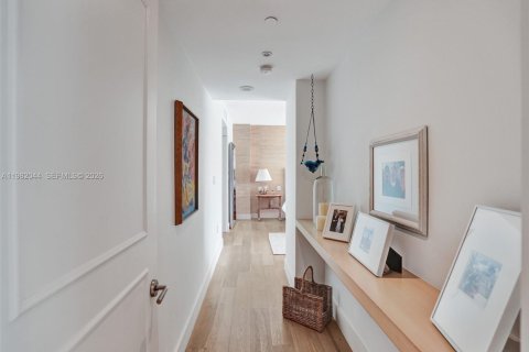 Condo in Aventura, Florida, 4 bedrooms  № 2043207 - photo 13