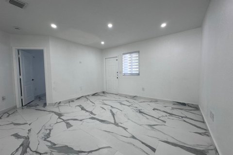 Copropriété à vendre à Hialeah, Floride: 3 chambres, 97.55 m2 № 2153769 - photo 12