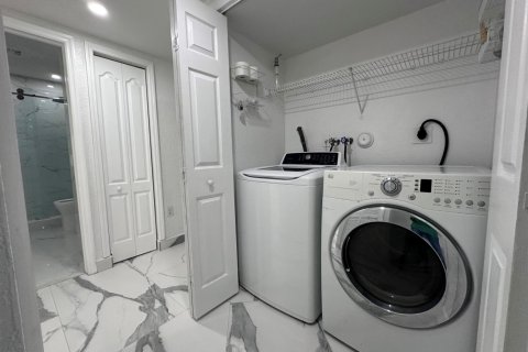 Copropriété à vendre à Hialeah, Floride: 3 chambres, 97.55 m2 № 2153769 - photo 16