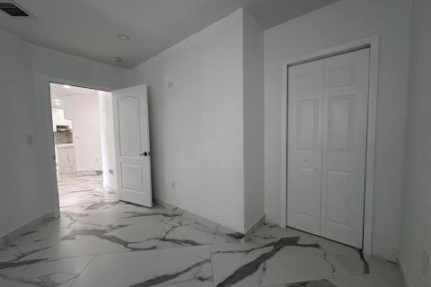 Copropriété à vendre à Hialeah, Floride: 3 chambres, 97.55 m2 № 2153769 - photo 8