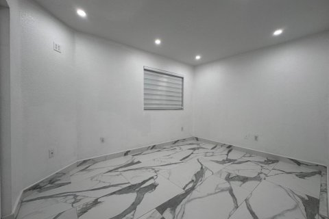 Copropriété à vendre à Hialeah, Floride: 3 chambres, 97.55 m2 № 2153769 - photo 24