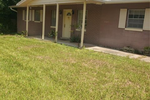 Casa en venta en Orlando, Florida, 3 dormitorios, 121.7 m2 № 1908906 - foto 1