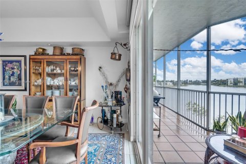 Купить кондоминиум в Дорал, Флорида 3 спальни, 231.33м2, № 1809232 - фото 13