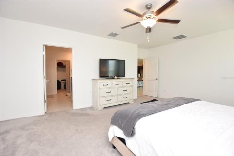 House in Bartow, Florida 5 bedrooms, 269.04 sq.m. № 2199007 - photo 27