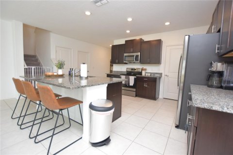 House in Bartow, Florida 5 bedrooms, 269.04 sq.m. № 2199007 - photo 5