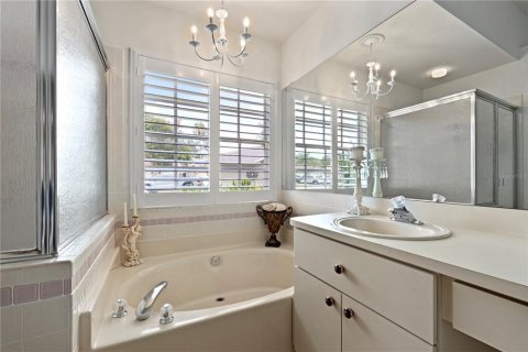 Villa ou maison à vendre à New Port Richey, Floride: 3 chambres, 180.51 m2 № 1824218 - photo 28
