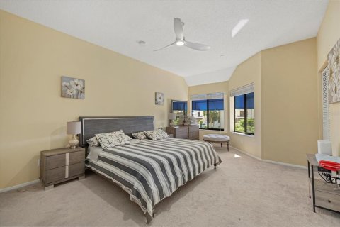Condo in Longboat Key, Florida, 2 bedrooms № 2215286 - photo 14