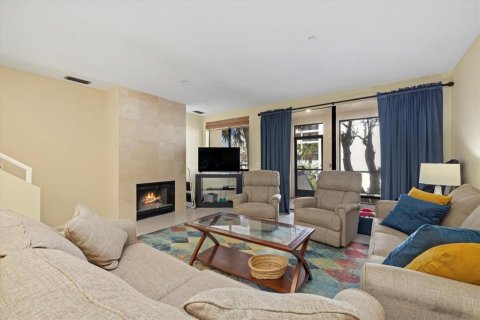 Condo in Longboat Key, Florida, 2 bedrooms № 2215286 - photo 4