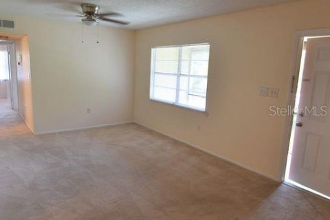 Condo in Sanford, Florida, 2 bedrooms  № 1866412 - photo 4