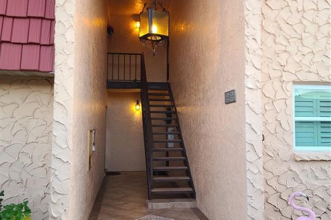 Copropriété à vendre à Seminole, Floride: 3 chambres, 130.99 m2 № 2216760 - photo 2