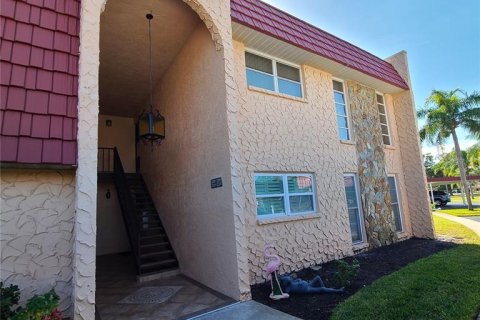 Condo in Seminole, Florida, 3 bedrooms № 2216760