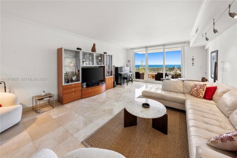 Copropriété à louer à Key Biscayne, Floride: 3 chambres, 232.26 m2 № 2046329 - photo 14