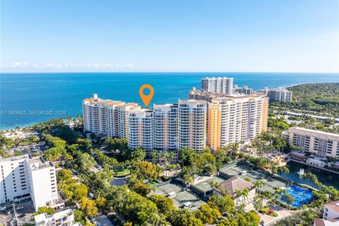 Condo à Key Biscayne, Floride, 3 chambres  № 2046329