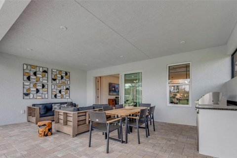 House in Parrish, Florida 2 bedrooms, 182.83 sq.m. № 2391432 - photo 18