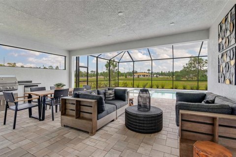 House in Parrish, Florida 2 bedrooms, 182.83 sq.m. № 2391432 - photo 19