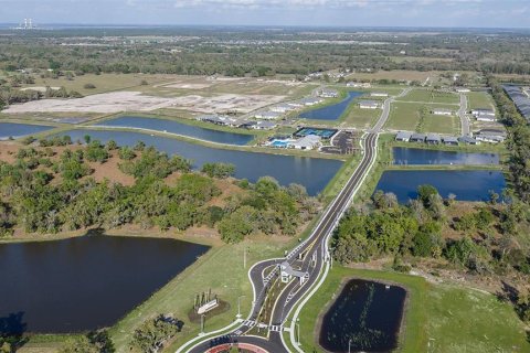 House in Parrish, Florida 2 bedrooms, 182.83 sq.m. № 2391432 - photo 30