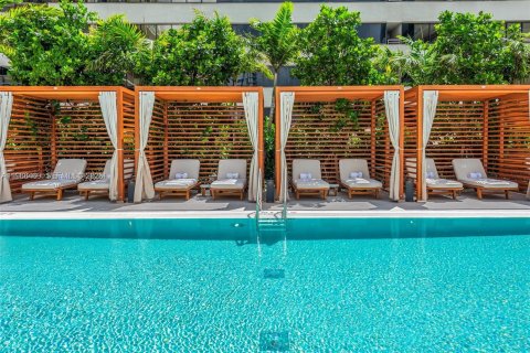 Снять в аренду кондоминиум в Майами, Флорида 2 спальни, 102.29м2, № 2031580 - фото 24