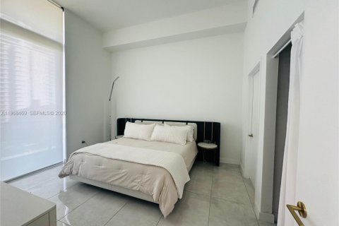 Снять в аренду кондоминиум в Майами, Флорида 2 спальни, 102.29м2, № 2031580 - фото 8