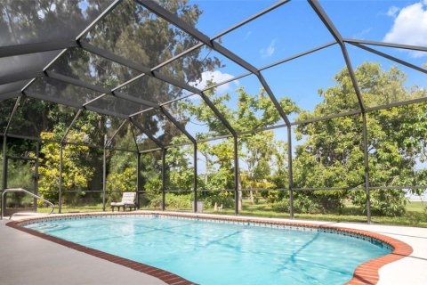 House in Venice, Florida 3 bedrooms, 150.32 sq.m. № 1908829 - photo 8
