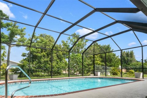 House in Venice, Florida 3 bedrooms, 150.32 sq.m. № 1908829 - photo 10