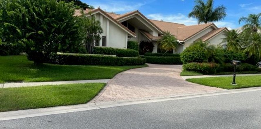Villa ou maison à Boca Raton, Floride 4 chambres, 373.19 m2 № 998365
