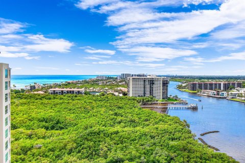 Copropriété à vendre à Highland Beach, Floride: 3 chambres, 254.18 m2 № 2147163 - photo 5