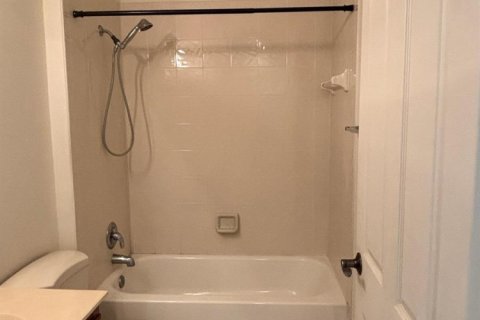 Townhouse in West Palm Beach, Florida 2 bedrooms, 123.19 sq.m. № 2177191 - photo 21