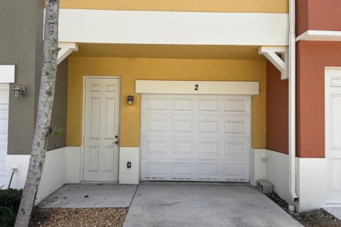Townhouse in West Palm Beach, Florida 2 bedrooms, 123.19 sq.m. № 2177191 - photo 24