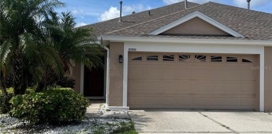 House in Wesley Chapel, Florida 3 bedrooms, 151.06 sq.m. № 1820788